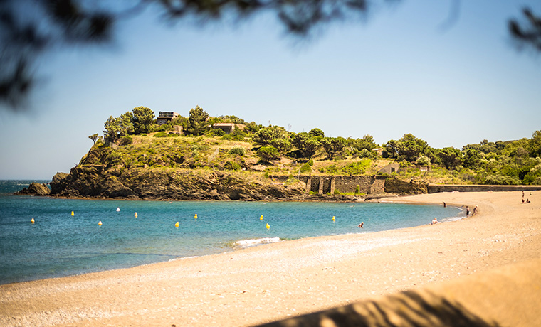 La plage de l'Anse de Paulilles, près de Port-Vendres